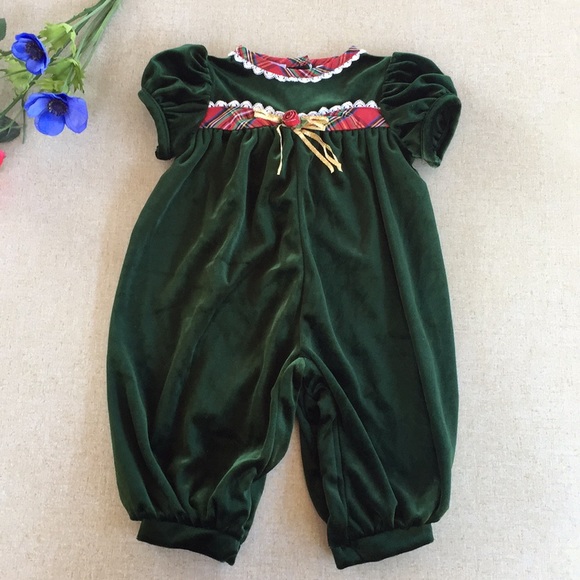 baby girl velour romper